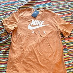 Nike Air Tee in Bold Orange size medium new tags, fast shipping